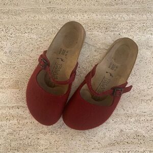 Birkenstocks | Birki’s Clogs